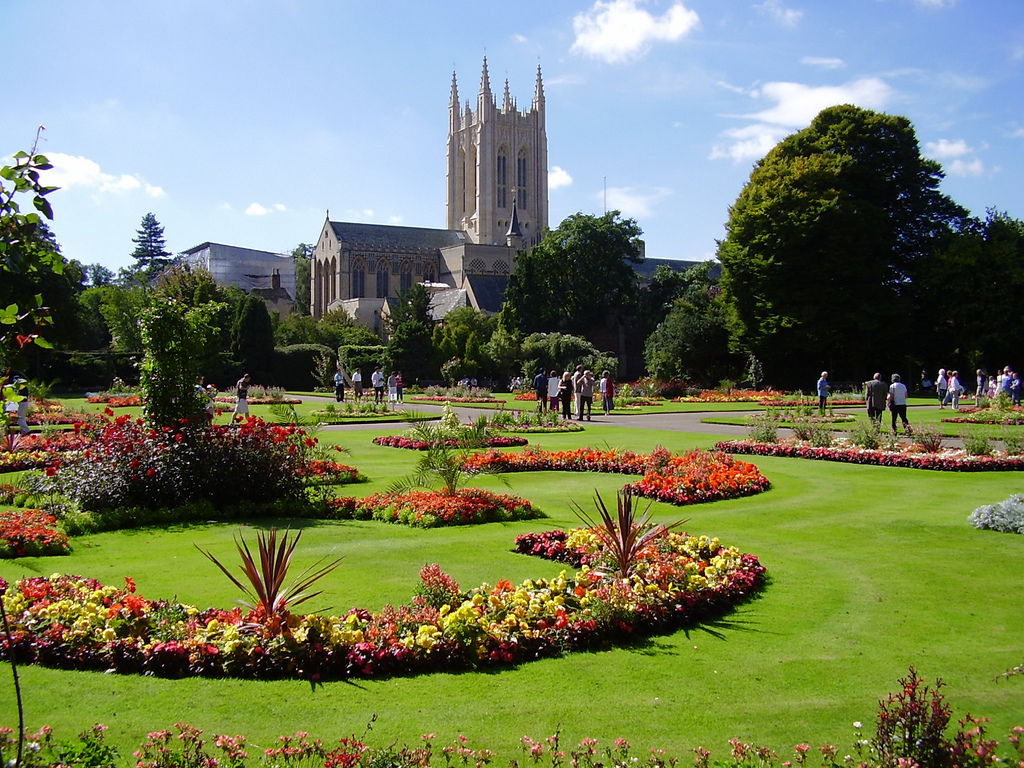 Bury St Edmonds Cathedral